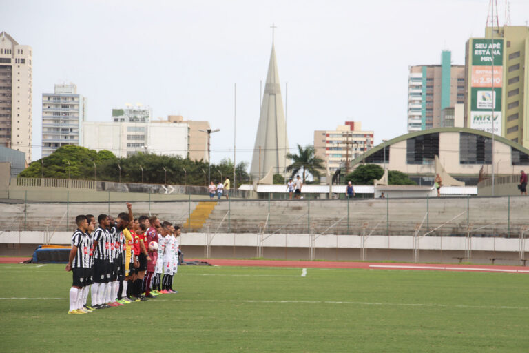 Em jogo pegado, Operário é oportunista e vence o Grêmio Maringá